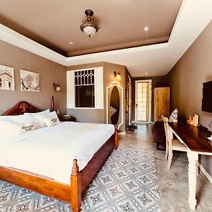 Camera standard con letto queen size